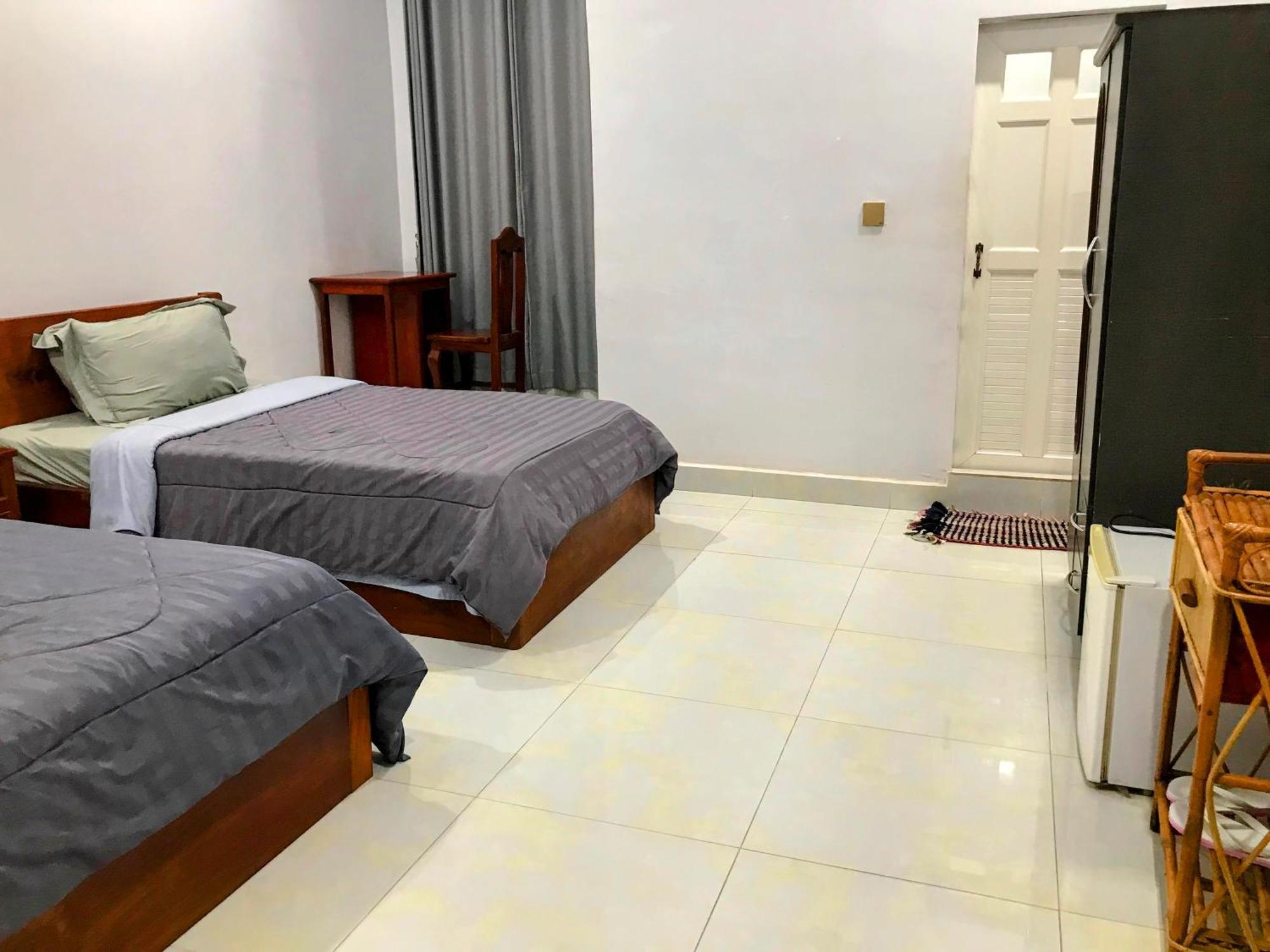 Hotel Orchid 101 Kampot Esterno foto