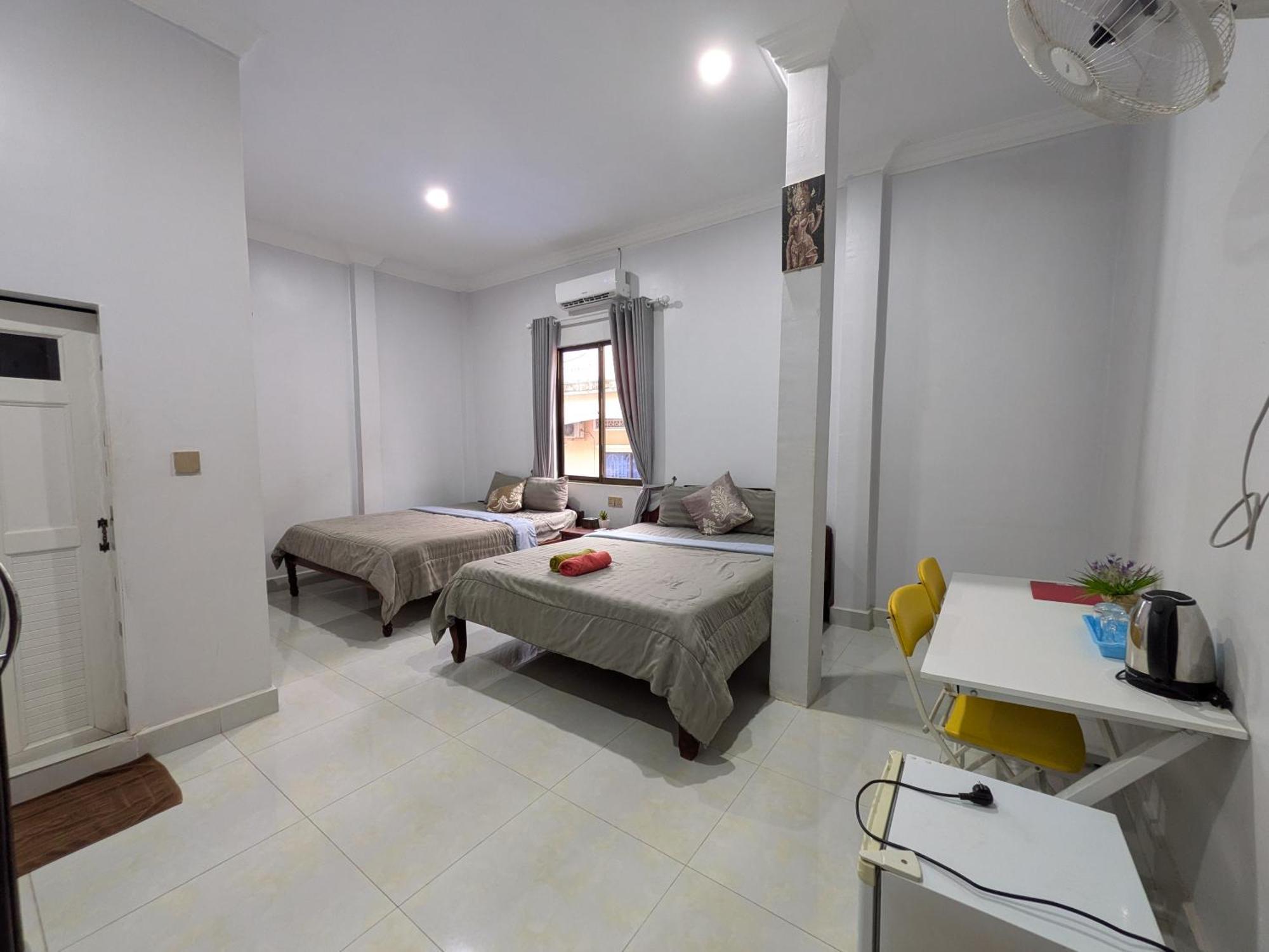 Hotel Orchid 101 Kampot Esterno foto