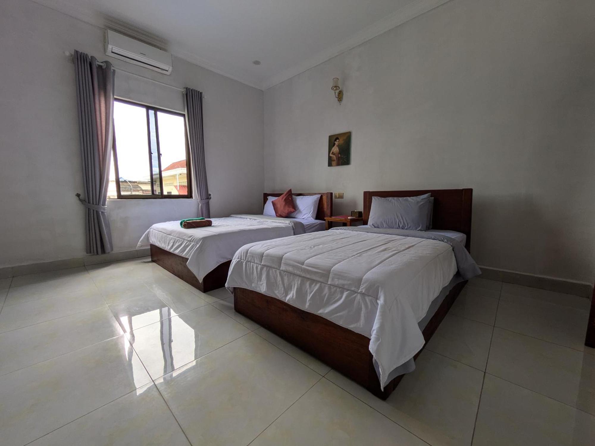 Hotel Orchid 101 Kampot Esterno foto