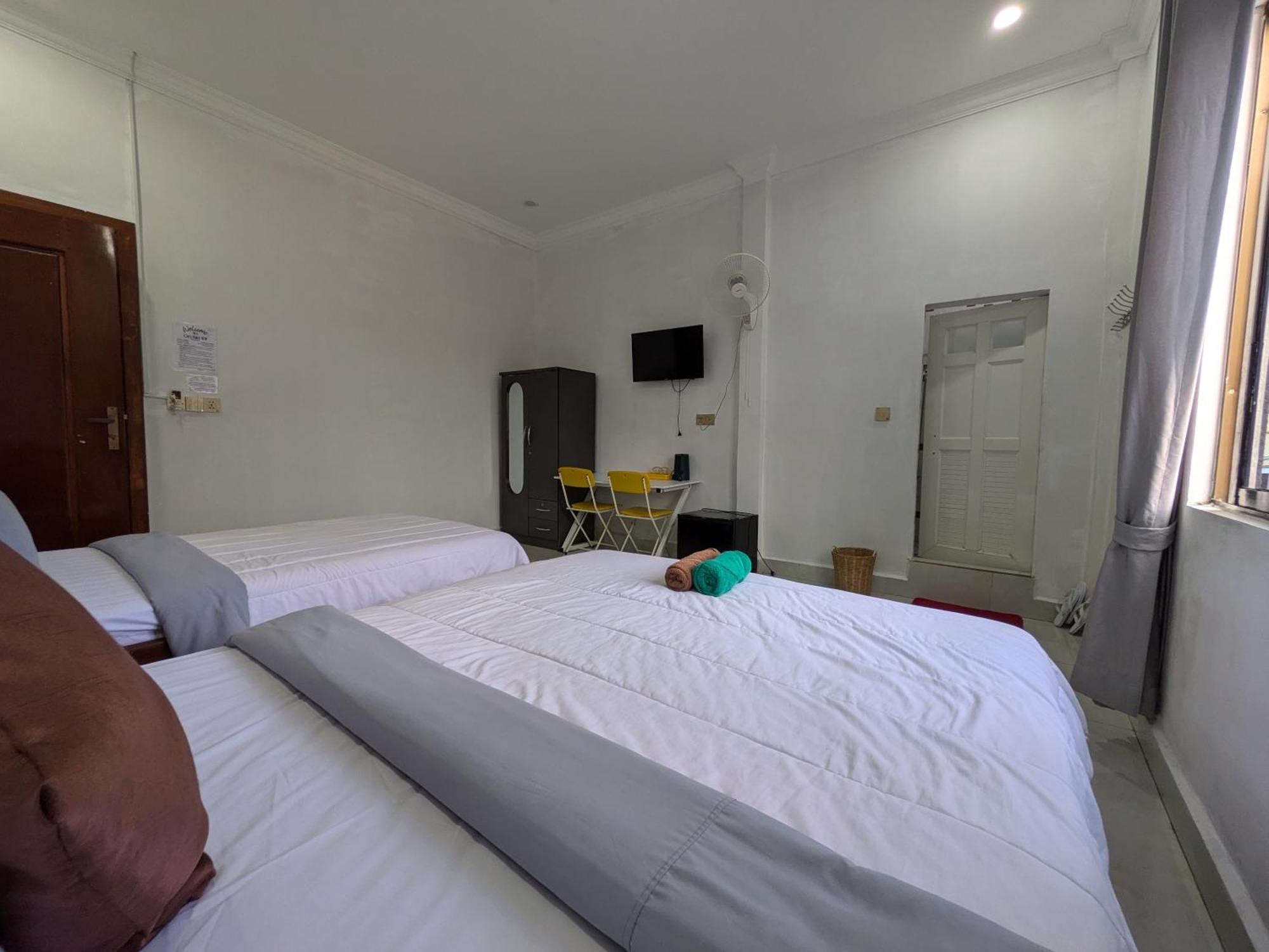 Hotel Orchid 101 Kampot Esterno foto