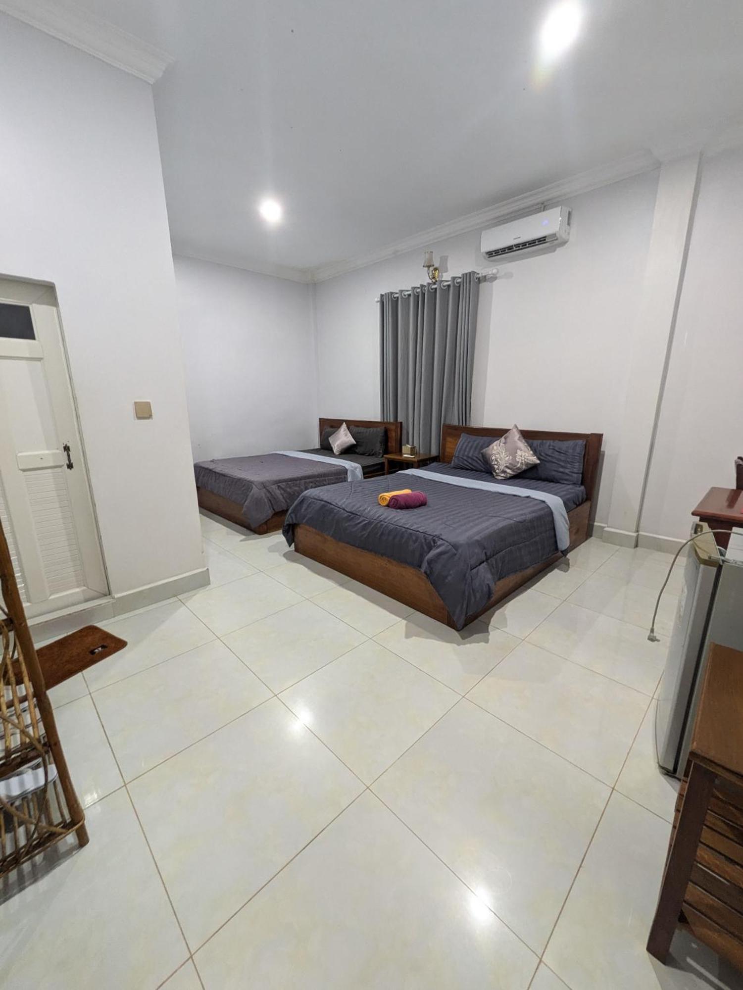 Hotel Orchid 101 Kampot Esterno foto